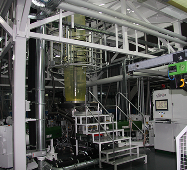 Seven layer co extrusion blown film production line